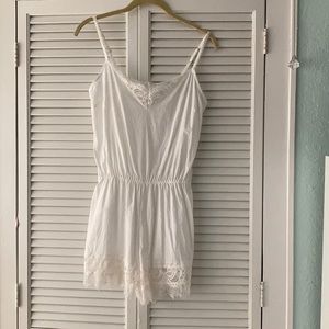 TOPSHOP White 100% Cotton Romper ☺️